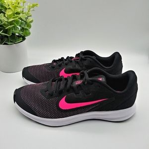 NIKE Downshifter 9 Womens Sneakers